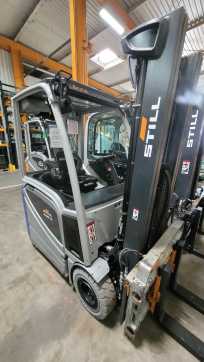 Chariot élévateur d'occasion STILL RX20-16CNEWBATT ELEKTRO DREIRADFRONTSTAPLER (12983773)