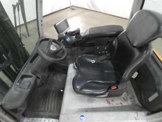 Chariot élévateur d'occasion STILL RX20-18 ELEKTRO DREIRADFRONTSTAPLER (13074841)