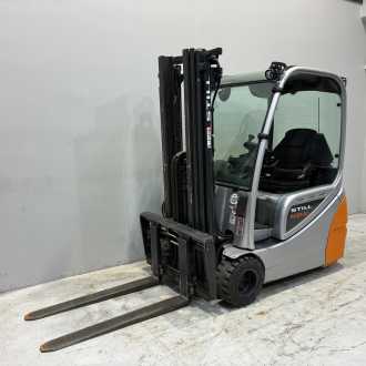 Chariot élévateur d'occasion STILL RX20-20 ELEKTRO DREIRADFRONTSTAPLER (13072131)