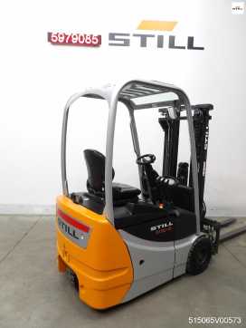 Chariot élévateur d'occasion STILL RX50-15 ELEKTRO DREIRADFRONTSTAPLER (13051984)
