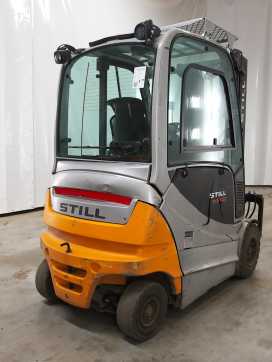 Chariot élévateur d'occasion STILL RX60-30 ELEKTRO VIERRADFRONTSTAPLER (12976804)