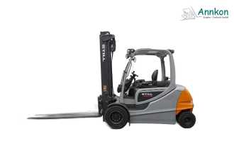 Chariot élévateur d'occasion STILL RX60-50 ELEKTRO VIERRADFRONTSTAPLER (13066977)
