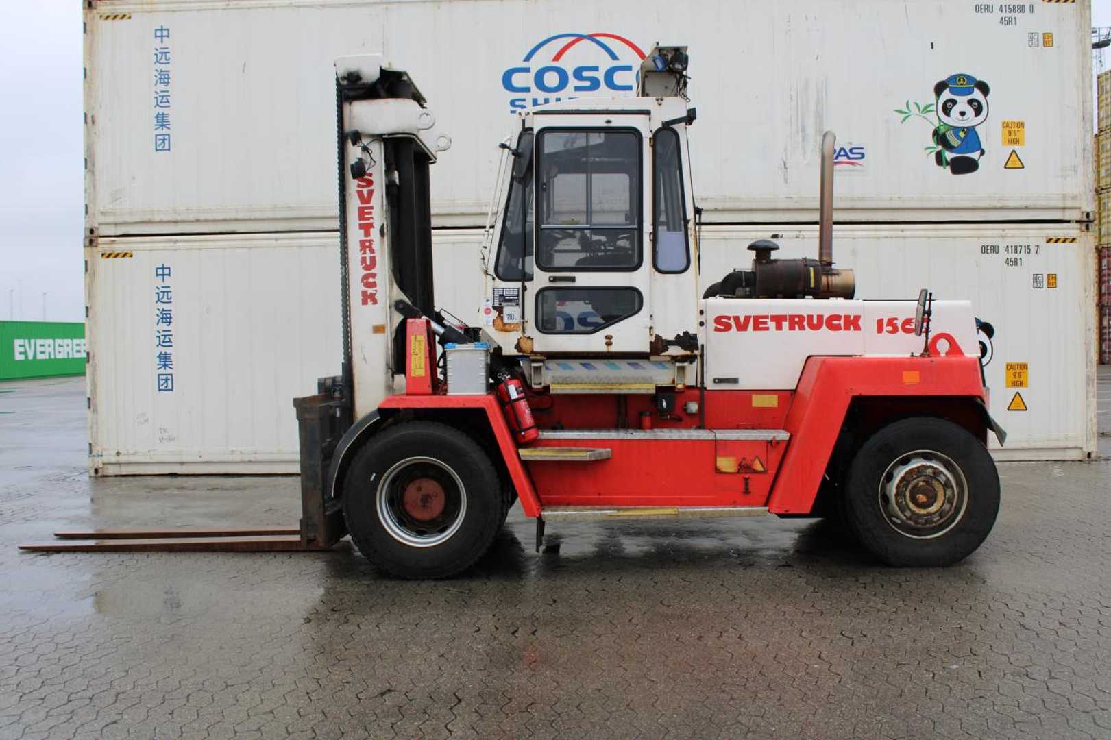 Chariot élévateur d'occasion SVETRUCK 1560 DIESEL VIERRADFRONTSTAPLER (12947161)