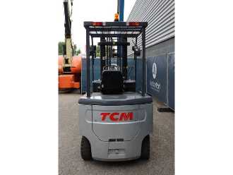 Chariot élévateur d'occasion TCM FB35-78 ELEKTRO VIERRADFRONTSTAPLER (13063422)