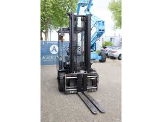 Chariot élévateur d'occasion TCM FB35-78 ELEKTRO VIERRADFRONTSTAPLER (13063422)