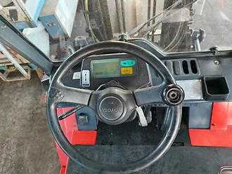 Chariot élévateur d'occasion TOYOTA 7FBMF40 ELEKTRO VIERRADFRONTSTAPLER (12945689)