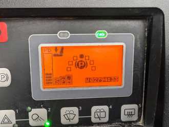 Chariot élévateur d'occasion TOYOTA 8FBE15T Baujahr 2022 / Stunden 4339 HH 4,7M ELEKTRO DREIRADFRONTSTAPLER (13000226)