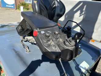 Chariot élévateur d'occasion TOYOTA 8FBMT50 ELEKTRO VIERRADFRONTSTAPLER (12987759)