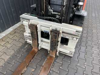 Chariot élévateur d'occasion TOYOTA 8FDF30 DIESEL VIERRADFRONTSTAPLER (13036622)