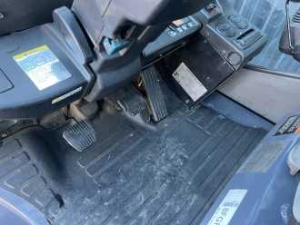 Chariot élévateur d'occasion TOYOTA 8FGF25 GAS VIERRADFRONTSTAPLER (13075442)