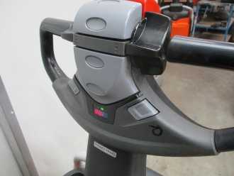 Chariot élévateur d'occasion TOYOTA LPE220 ELEKTRO NIEDERHUBWAGENFAHRERSTAND (13071608)
