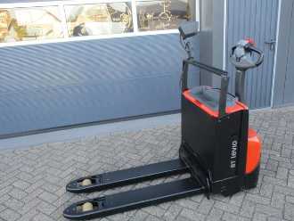 Chariot élévateur d'occasion TOYOTA LWE160 ELEKTRO NIEDERHUBWAGENDEICHSEL (13057700)