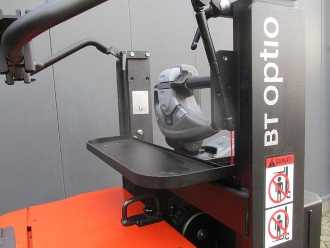 Chariot élévateur d'occasion TOYOTA OSE 100W ELEKTRO NIEDERHUBKOMMISSIONIERER (12935562)