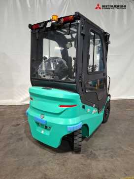 Chariot élévateur d'occasion WEITERE ECB20Q ELEKTRO VIERRADFRONTSTAPLER (13048980)