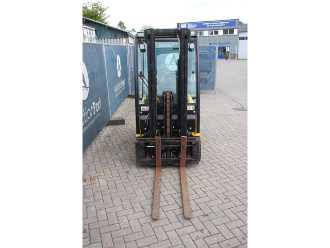 Chariot élévateur d'occasion YALE ERP16VT ELEKTRO VIERRADFRONTSTAPLER (13041374)