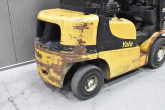 Chariot élévateur d'occasion YALE GDP 25 MX /59251/ DIESEL VIERRADFRONTSTAPLER (13075572)