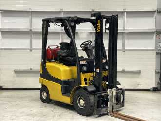 Chariot élévateur d'occasion YALE GLP18VXV2175 GAS VIERRADFRONTSTAPLER (13005690)