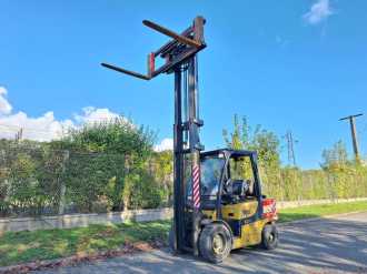 Chariot élévateur d'occasion YALE GLP35VX GAS VIERRADFRONTSTAPLER (12911695)