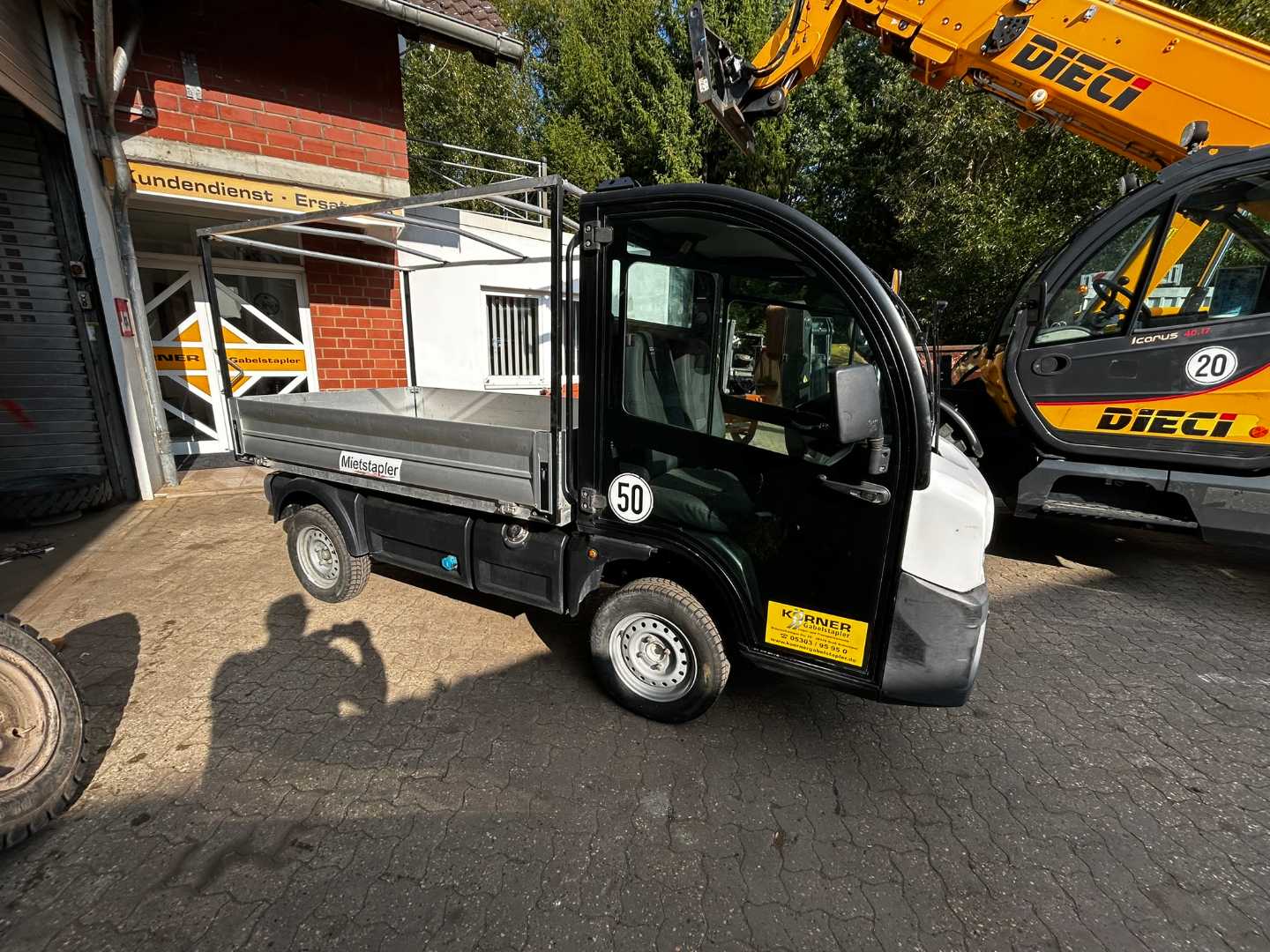 Used Forklift Truck GOUPIL G4 Plattform ELEKTRO FAHRERSITZWAGEN (12991521)