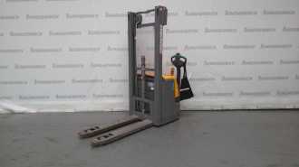 Used Forklift Truck JUNGHEINRICH EJC 112z 320ZZ ELEKTRO HOCHHUBWAGENDEICHSEL (13054148) backdrop