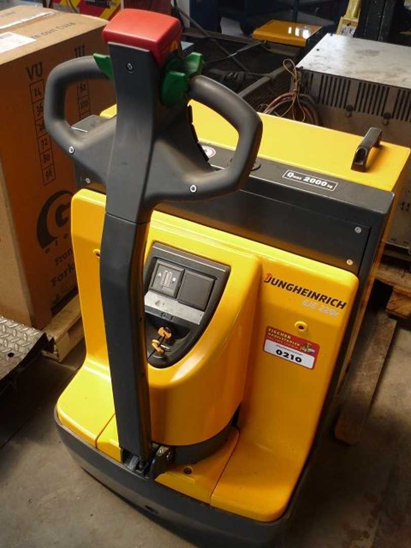 Used Forklift Truck JUNGHEINRICH EJE 220 r ELEKTRO HOCHHUBWAGENDEICHSEL (13076010)
