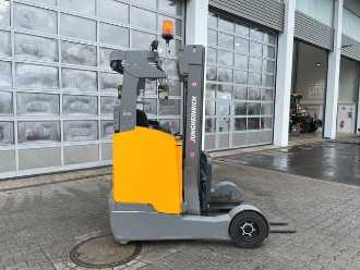 Used Forklift Truck JUNGHEINRICH ETV C16 / Triplex 5.72m / SS / nur 929h / 2016 DIESEL SCHUBMASTSTAPLER (13067425)