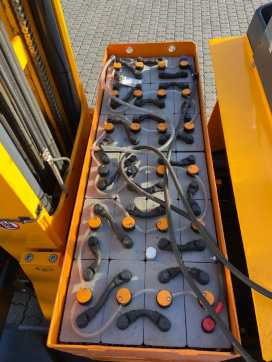Used Forklift Truck JUNGHEINRICH ETV Q25 ELEKTRO VIERWEGESTAPLER (13074823)
