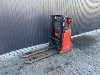 Used Forklift Truck LINDE D08 ELEKTRO HOCHHUBWAGENDEICHSEL (13075971) backdrop