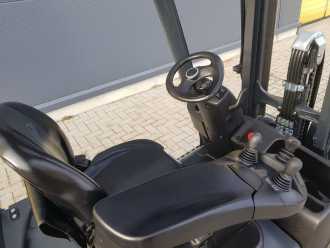 Used Forklift Truck LINDE E16C ELEKTRO DREIRADFRONTSTAPLER (12990725)