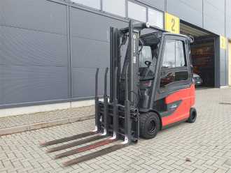 Used Forklift Truck LINDE E25/600HL ELEKTRO VIERRADFRONTSTAPLER (13059491)