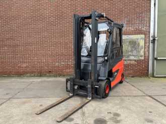 Used Forklift Truck LINDE E25HL-01/600 ELEKTRO VIERRADFRONTSTAPLER (12993695)