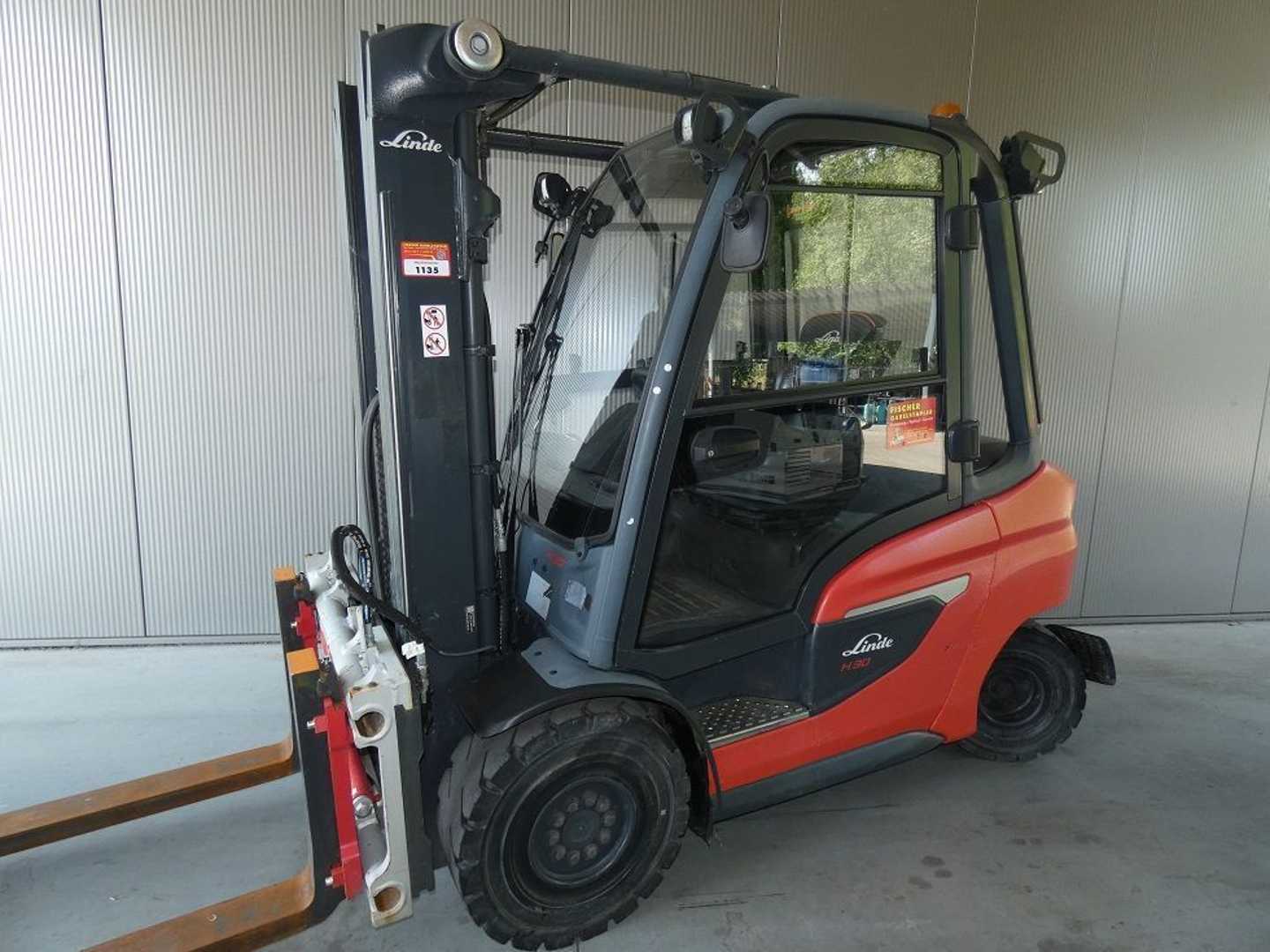 Used Forklift Truck LINDE H 30 D DIESEL VIERRADFRONTSTAPLER (13076074)