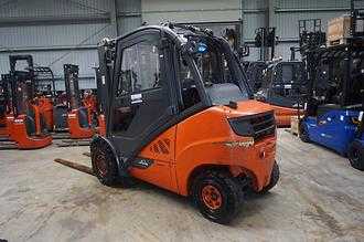 Used Forklift Truck LINDE H 30T-02 - 5.246 Stunden GAS VIERRADFRONTSTAPLER (13075836)