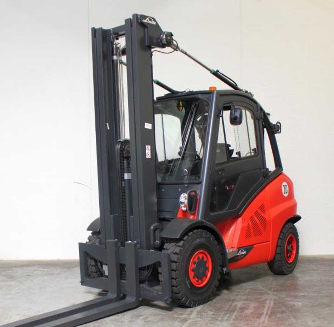 Used Forklift Truck LINDE H 50 D (3B) EVO 394-02 DIESEL VIERRADFRONTSTAPLER (13071797)