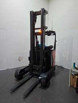 Used Forklift Truck LINDE R20G ELEKTRO SCHUBMASTSTAPLER (13054187)