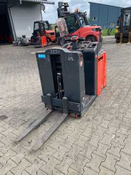 Used Forklift Truck LINDE V 08-02/1110 ELEKTRO NIEDERHUBKOMMISSIONIERER (12866665) backdrop