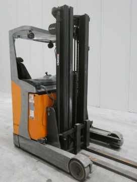 Used Forklift Truck STILL FM-X17 ELEKTRO SCHUBMASTSTAPLER (13075637) backdrop