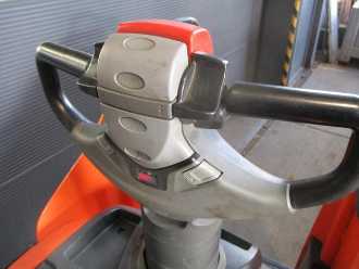 Used Forklift Truck TOYOTA LPE200 ELEKTRO NIEDERHUBWAGENFAHRERSTAND (13075564)