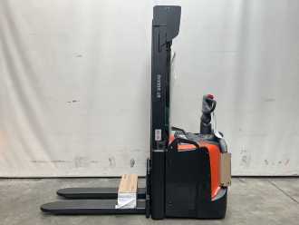 Used Forklift Truck TOYOTA SPE160L ELEKTRO HOCHHUBWAGENDEICHSEL (13075706)
