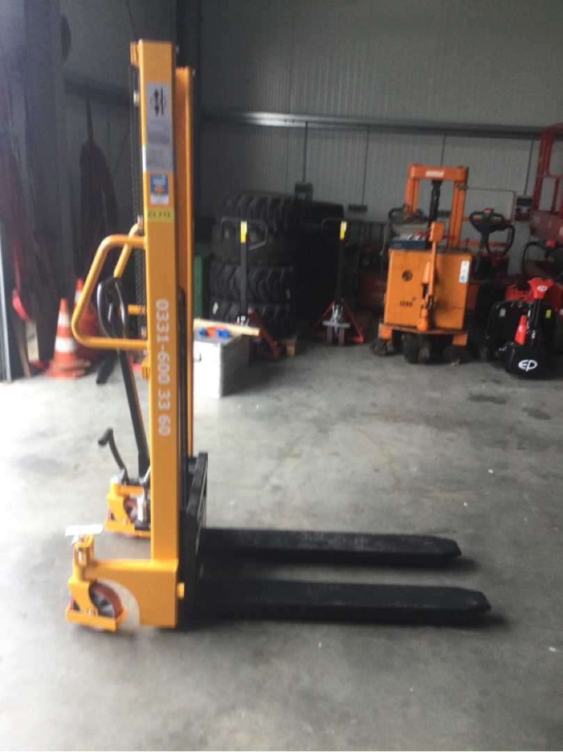 Used Forklift Truck WEITERE TVH M HOCHHUB HANDSEMI HANDGABELHUBWAGENMANUELL (13011458)