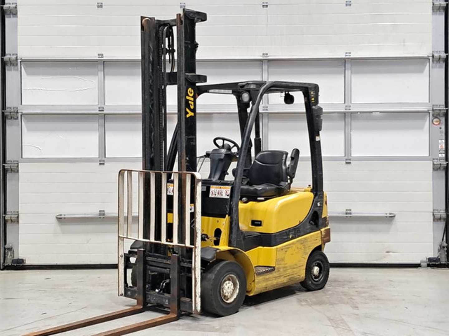 Used Forklift Truck YALE GDP16VXV2725 DIESEL VIERRADFRONTSTAPLER (13076182)