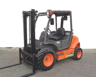 Gabelstapler gebraucht AUSA C 150 HX4 (3000 ore lavoro) DIESEL GELAENDESTAPLER (12920544) backdrop