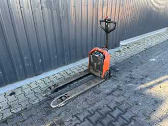 Gabelstapler gebraucht BT LHE130 ELEKTRO NIEDERHUBWAGENDEICHSEL (13075454) backdrop