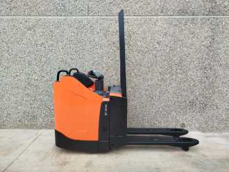 Gabelstapler gebraucht BT LPE200 ELEKTRO NIEDERHUBWAGENSEMIELEKTRISCH (13070330)