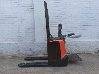 Gabelstapler gebraucht BT LPE200 FRUTERA ELEKTRO NIEDERHUBWAGENSEMIELEKTRISCH (13068569)