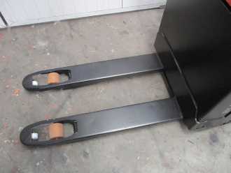 Gabelstapler gebraucht BT LWE140 ELEKTRO NIEDERHUBWAGENDEICHSEL (13071624)
