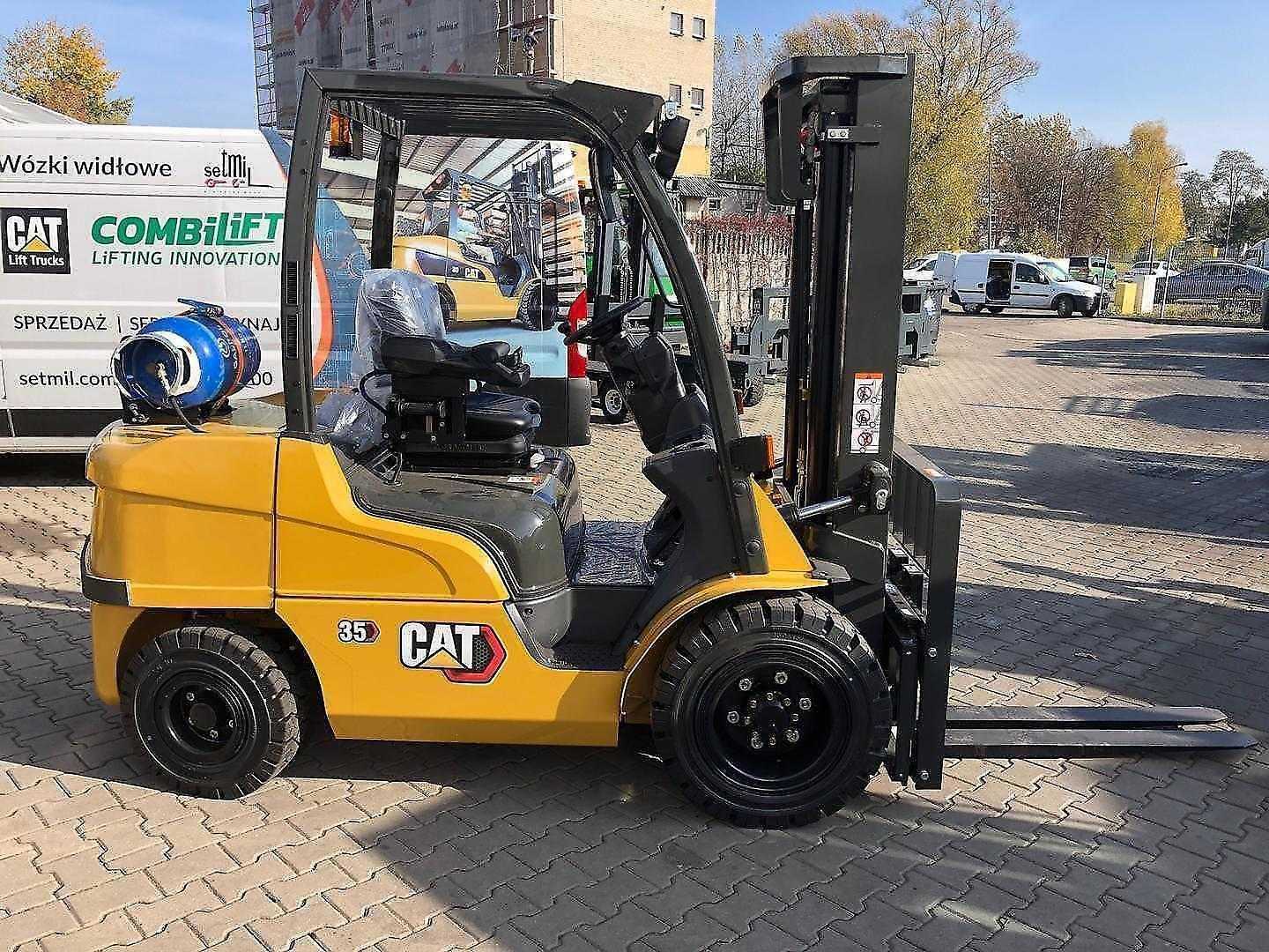 Gabelstapler gebraucht CATERPILLAR CAT GP35N GAS VIERRADFRONTSTAPLER (13074326)