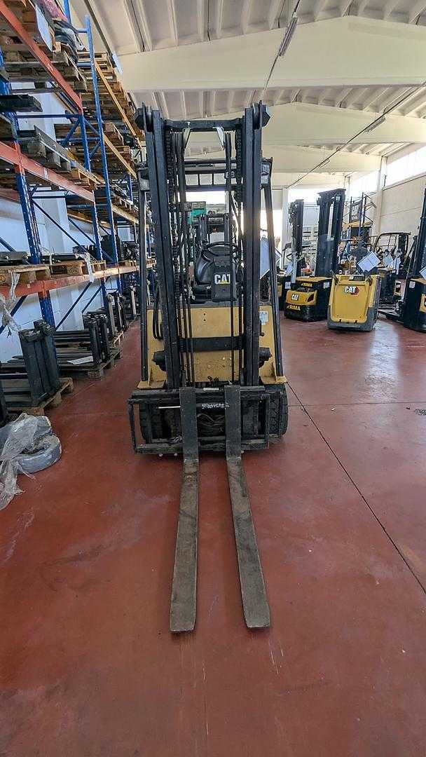 Gabelstapler gebraucht CATERPILLAR EP16N ELEKTRO VIERRADFRONTSTAPLER (13055739)