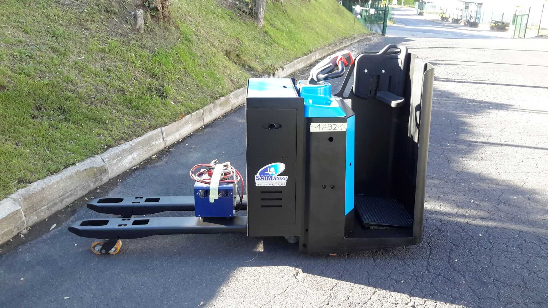 Gabelstapler gebraucht CLARK transpalette conducteur porté debout ELEKTRO NIEDERHUBWAGENFAHRERSITZ (12784404)