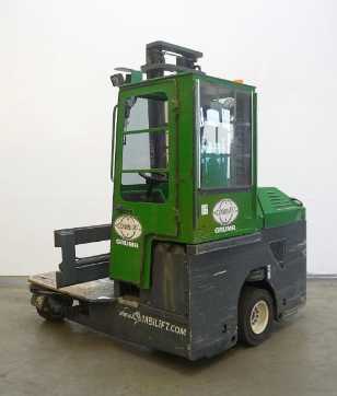 Gabelstapler gebraucht COMBILIFT C3000 DIESEL VIERWEGESTAPLER (13064066) backdrop